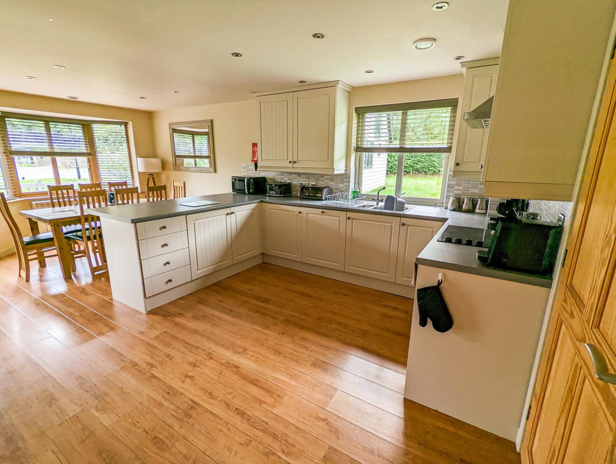 Villa Elm Escapes Knighton  Exterior foto